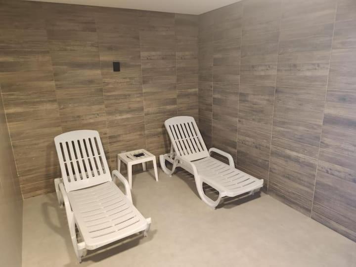 Champagnat Un1206 Apartamento